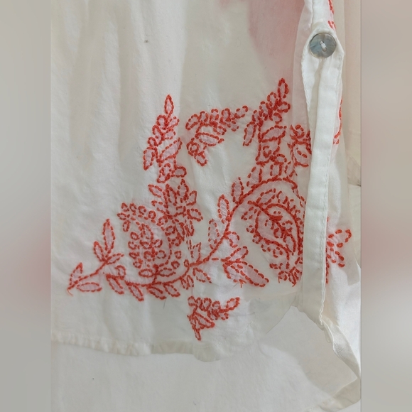 Subtle Luxury Boyfriend Shirt S/M White Cotton Embroidered Tunic Beach Boho - Picture 4 of 10